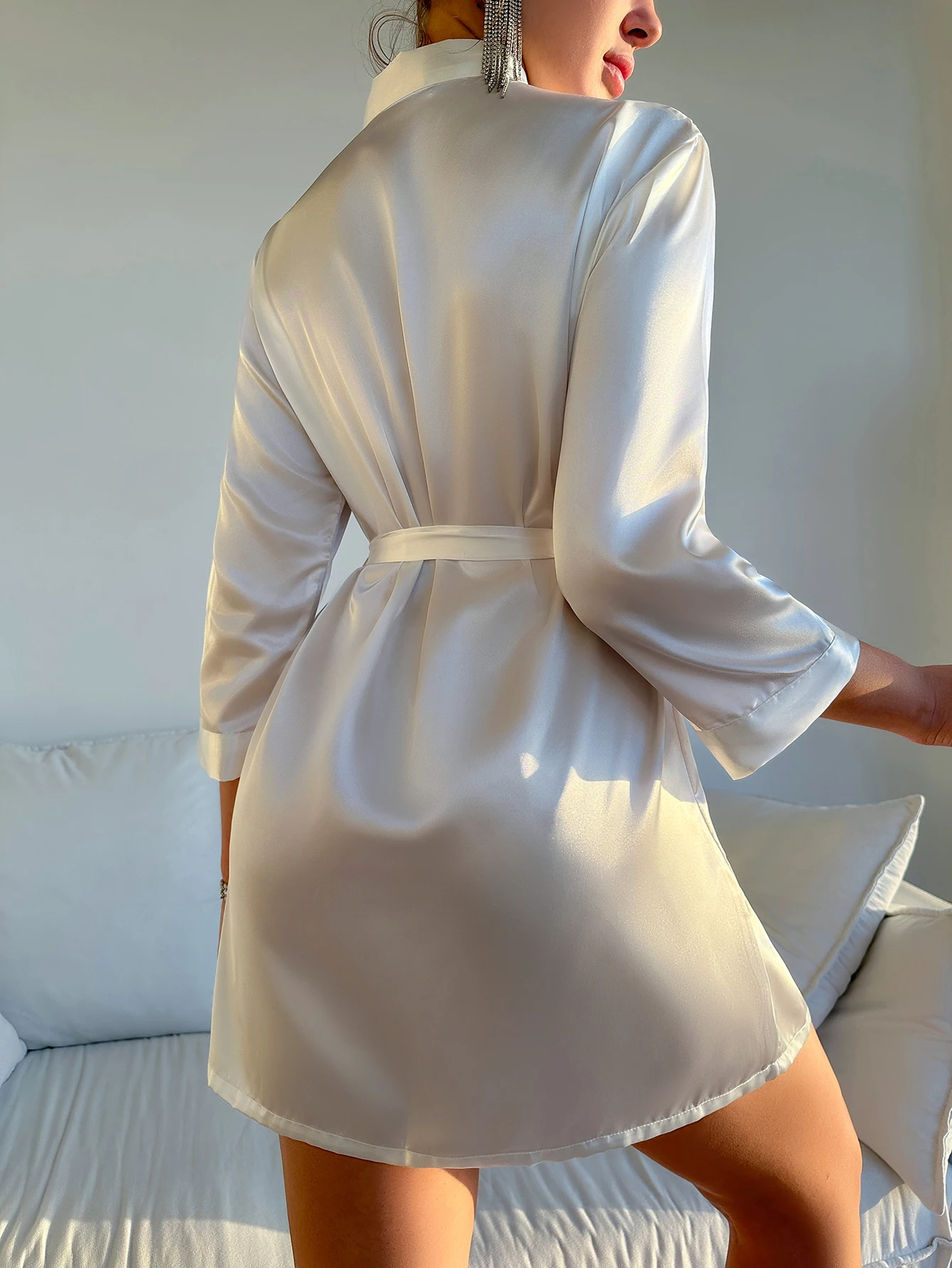 Robe Manga Longa Decote V Com Cinto - Image 2