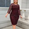 Vestido de Festa Plus Size Comportado com Lantejoulas